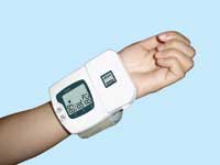 MD500B blood pressure monitor Correct position for taking blood pressure
